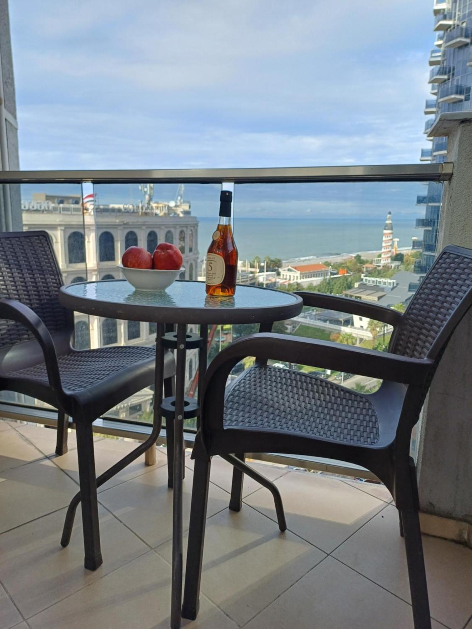Orbi Sea Towers Batumi On Khimshiashvili 15 מראה חיצוני תמונה